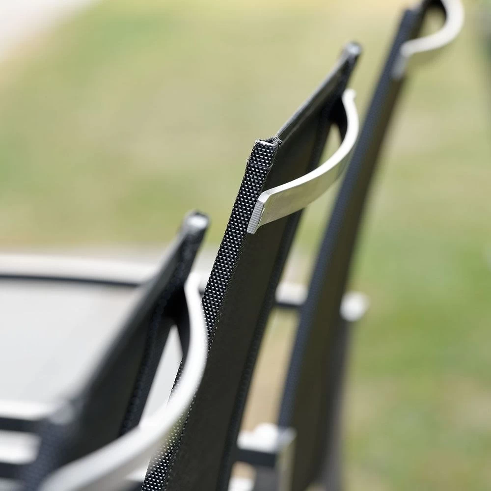 Stern Stapelsessel Evoee Edelstahl Mit Bezug Textilen Silbergrau/Aluminiumarmlehnen Anthrazit 7 Stern Stapelsessel Evoee Edelstahl Mit Bezug Textilen Silbergrau/Aluminiumarmlehnen Anthrazit – Bild 5