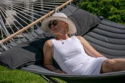 Hängemattenset Lola ROYAL DELUXE Mit Luxus Stabhängematte American NOIRE 27 Hängemattenset Lola ROYAL DELUXE Mit Luxus Stabhängematte American NOIRE -Gartenmöbel Store garten deals american noire 47030 6 1