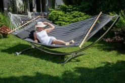 Hängemattenset Lola ROYAL DELUXE Mit Luxus Stabhängematte American NOIRE 30 Hängemattenset Lola ROYAL DELUXE Mit Luxus Stabhängematte American NOIRE -Gartenmöbel Store garten deals american noire 47030 9 1