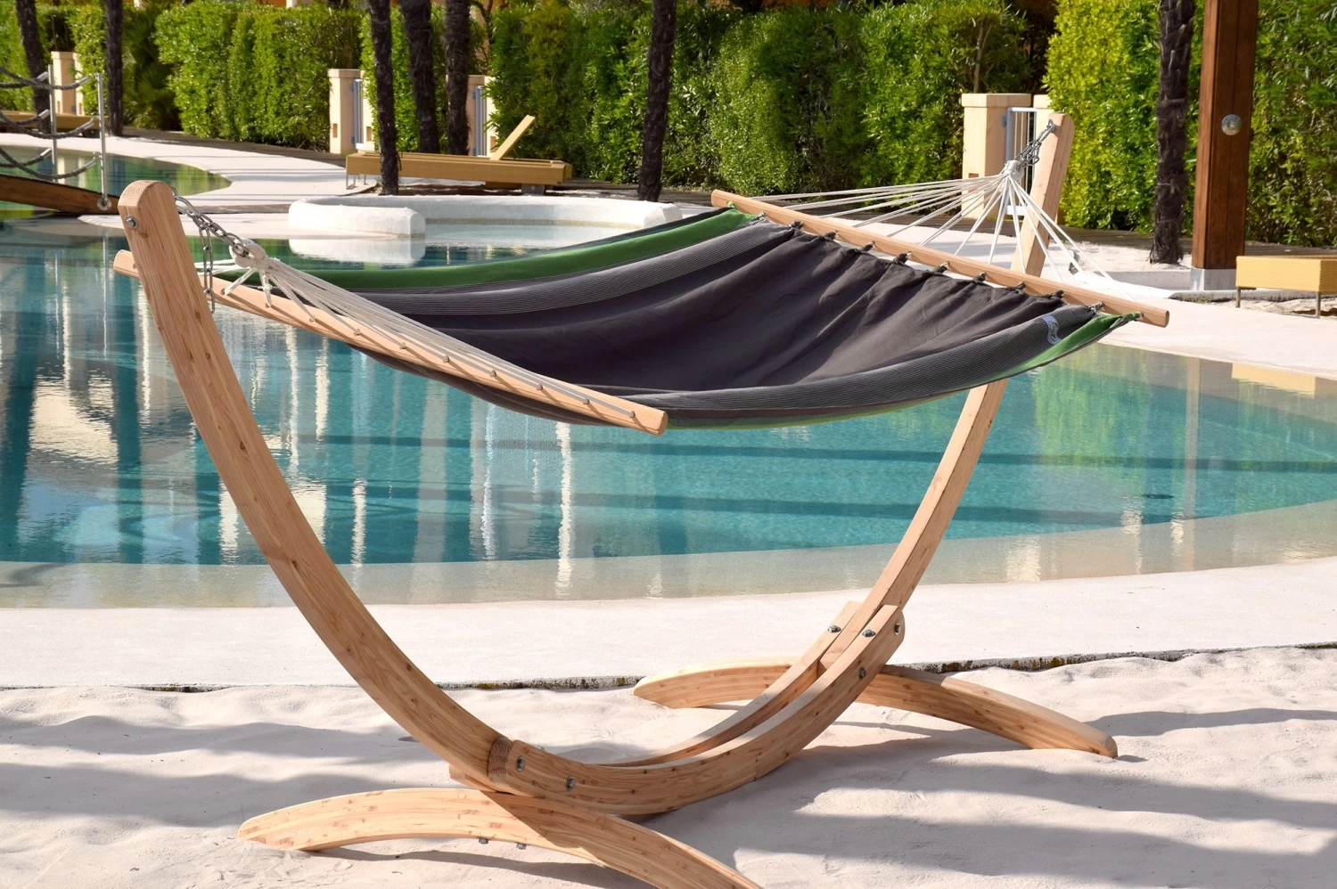 Hängematten-Set Ares Arc Lärche Mit Stabhängematte XL Santiago Chameleon 4 Hängematten-Set Ares Arc Lärche Mit Stabhängematte XL Santiago Chameleon – Bild 2