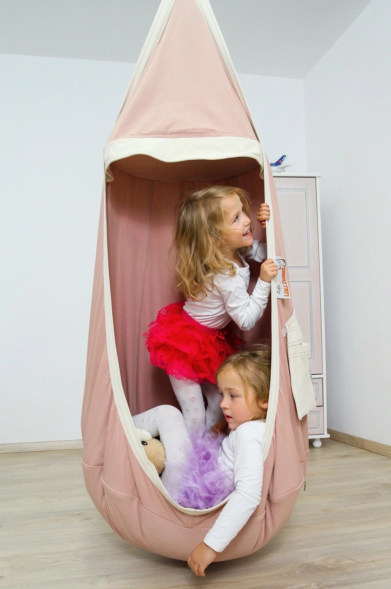 Lola Hängehöhle Double LOLI TWINS Piggy Inkl.Drehwirbel 20 Lola Hängehöhle Double LOLI TWINS Piggy Inkl.Drehwirbel – Bild 18