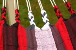 Lola Hängematten-Set Rio Grande Holzgestell Mit Tuchhängematte Aruba Elegance Red-black-white -Gartenmöbel Store garten deals lola haengematten set rio grande mit kolumbiana red black white 400122 6