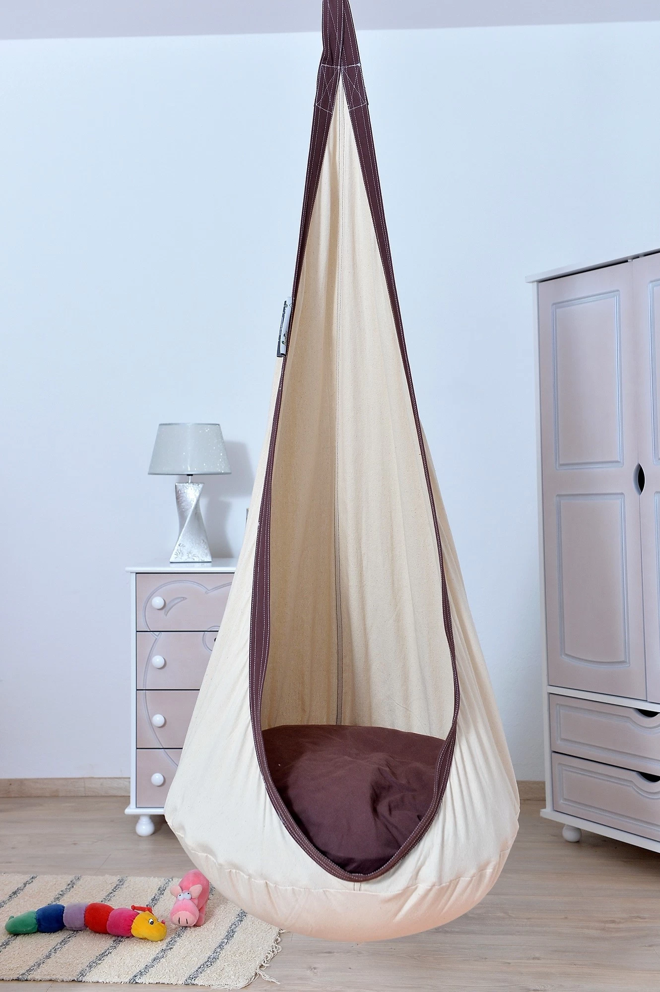 Lola Hängehöhle Loli Kids Kindersitz White Chocolate ÖKO TEX 10 Lola Hängehöhle Loli Kids Kindersitz White Chocolate ÖKO TEX – Bild 8