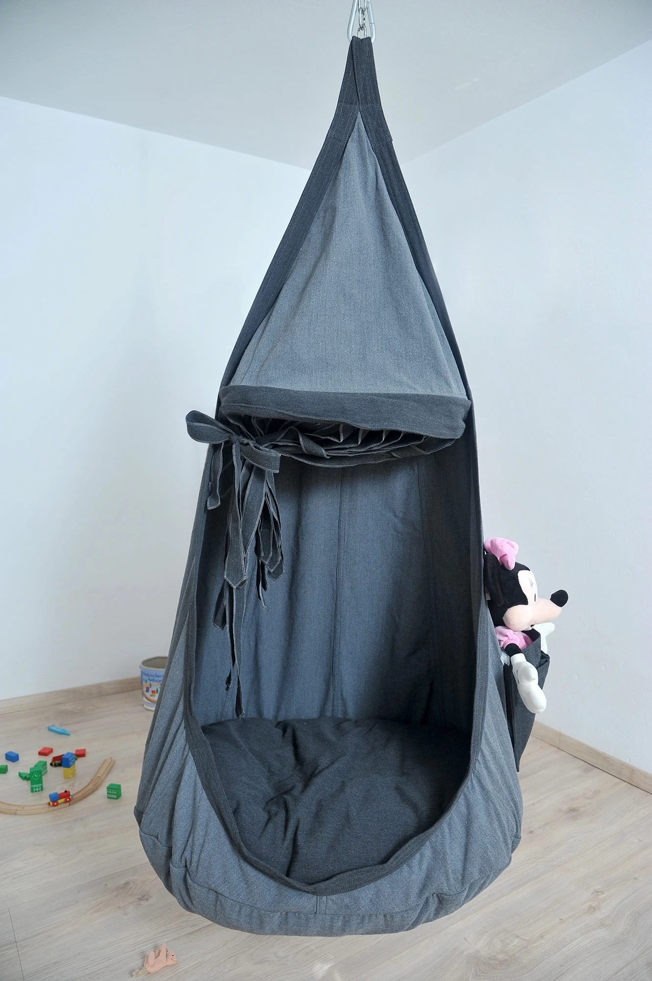 Lola Hängehöhle Double Loli Twins NOIRE Wetterfest Inkl. Drehwirbel 20 Lola Hängehöhle Double Loli Twins NOIRE Wetterfest Inkl. Drehwirbel – Bild 18