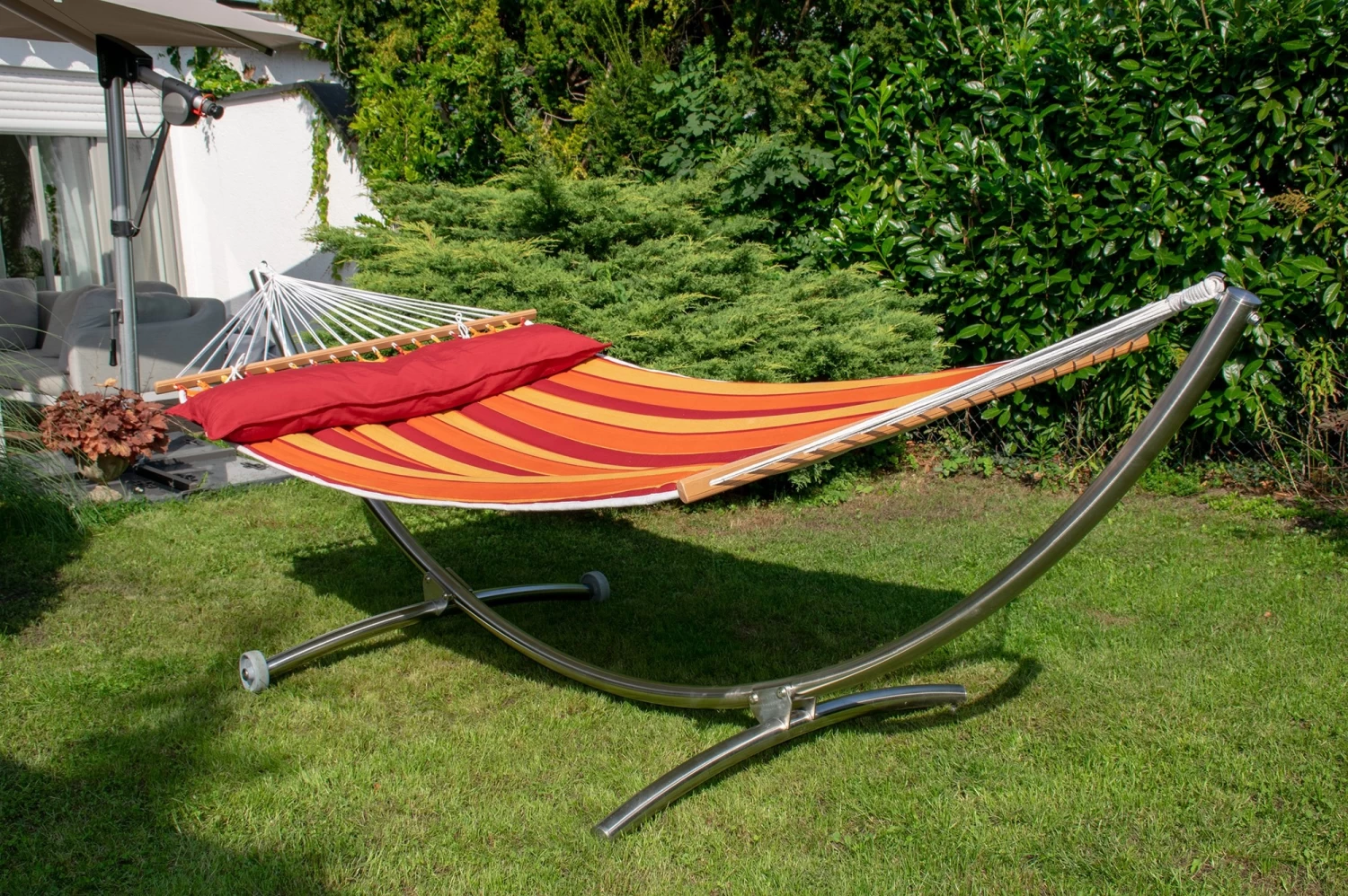 Hängematten-Set Mit Luxus-Stabhängematte KARIBIK RED Gefüttert Und Wetterfest 14 Hängematten-Set Mit Luxus-Stabhängematte KARIBIK RED Gefüttert Und Wetterfest – Bild 12