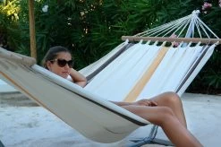 Einzel-Stabhängematte Cappuccino Outdoor -Gartenmöbel Store garten deals lola stabhangematte watterfaste cappuccino 115037 4 1