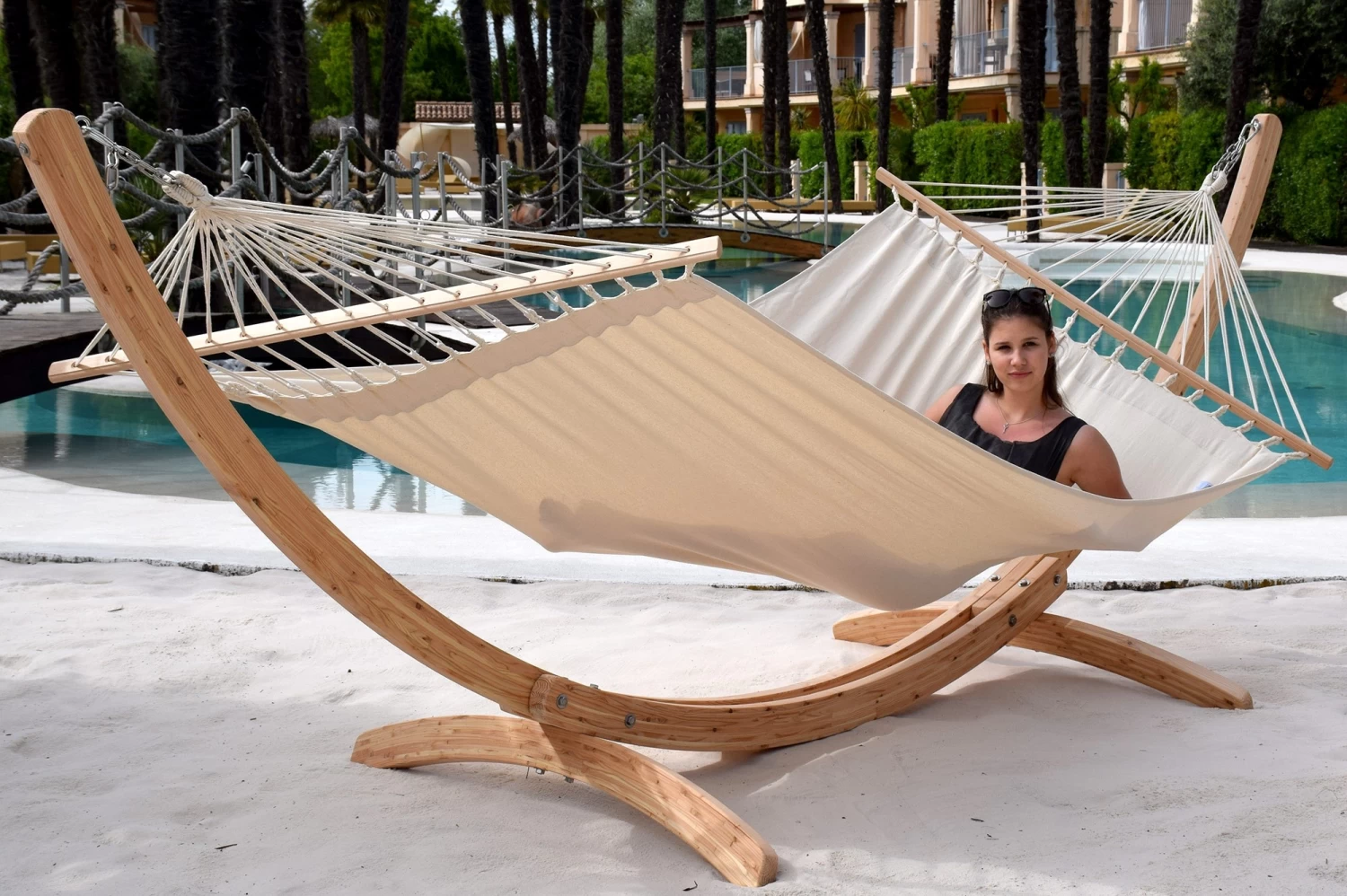 Lola Stabhängematte XXL Beauty Hawaii Wetterfest 7 Lola Stabhängematte XXL Beauty Hawaii Wetterfest – Bild 5