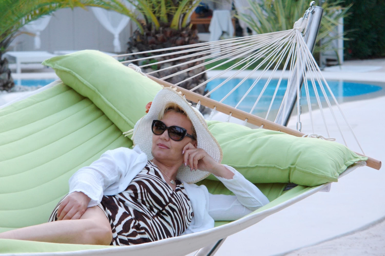 Familien-Stabhängematte American-Hammock-Lifestyle Kiwi Mit Edelstahlgestell Royal Deluxe 11 Familien-Stabhängematte American-Hammock-Lifestyle Kiwi Mit Edelstahlgestell Royal Deluxe – Bild 9