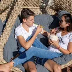 Lola Hängesofa Nido Royal Wetterfest Natur Mit Kissen Anthracite Modell 2 - Kollektion 2019 -Gartenmöbel Store garten deals nido royal natur kissen anthrazit m2 45000 7