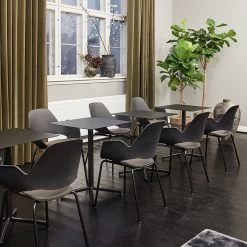 Houe FALK Stuhl Mit Armlehne Und Rohrbeine Und Schale: Schwarz, Sitzkissen Pine Green 13 Houe FALK Stuhl Mit Armlehne Und Rohrbeine Und Schale: Schwarz, Sitzkissen Pine Green -Gartenmöbel Store houe falk chair solid tube legs ambient fotos 2