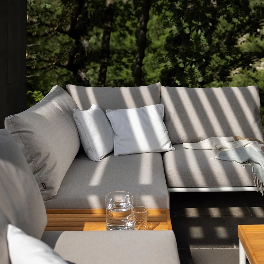 Houe LEVEL 2 Chair Kissen: Sky. Gestell: Dark Grey 13 Houe LEVEL 2 Chair Kissen: Sky. Gestell: Dark Grey – Bild 11