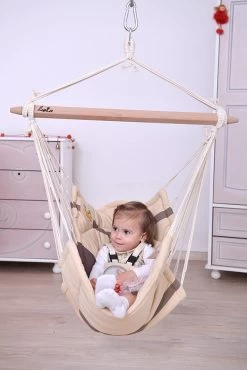 Lola Babyhängematte Bella Chica Cappuccino ÖKO TEX Kinderhängesessel 21 Lola Babyhängematte Bella Chica Cappuccino ÖKO TEX Kinderhängesessel -Gartenmöbel Store lola baby bella chica cappuccino 80001 5