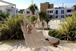 Lola Luxus Hängesessel Panorama Chair DeLuxe Caffe Crema -Gartenmöbel Store lola luxus haengesessel panorama chair deeluxe caffe crema 19