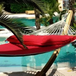 Familien-Stabhängematte American-Hammock Fuego-Red Mit Holzgestell Aus FSC-Lärche Ares-Arc -Gartenmöbel Store lola stabhaengematte american fuego red ares arc 3