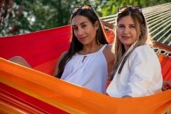 Familien-Stabhängematte Dominica Volcano Bio-Baumwolle -Gartenmöbel Store lola stabhaengematte dominica volcano red 6