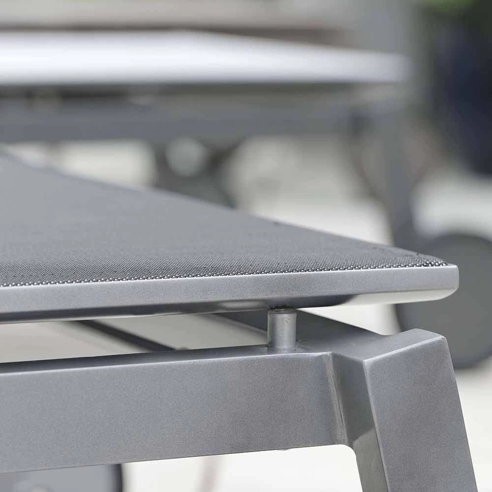 Stern Rollenliege Robin Aluminium Graphit Mit Bezug Textilen Silbergrau Stapelbar 7 Stern Rollenliege Robin Aluminium Graphit Mit Bezug Textilen Silbergrau Stapelbar – Bild 5