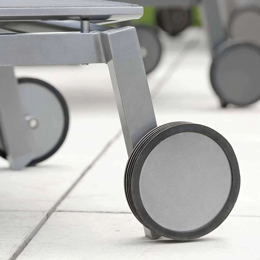 Stern Rollenliege Robin Aluminium Graphit Mit Bezug Textilen Silbergrau Stapelbar 8 Stern Rollenliege Robin Aluminium Graphit Mit Bezug Textilen Silbergrau Stapelbar – Bild 6