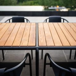 Houe AVANTI Gartentisch, 222x98 Cm Tischplatte: Kiefernholz. Gestell: Black -Gartenmöbel Store nami dining armrest black avanti infinity thermo ash houe c224 4