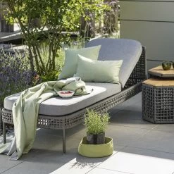 Stern Liege Greta Aluminium Anthrazit Mit Kordel Platin Kissen 100% Polyacryl Dessin Seidengrau -Gartenmöbel Store stern gartenmoebel greta liege alu anthrazit seidengrau 416192 8