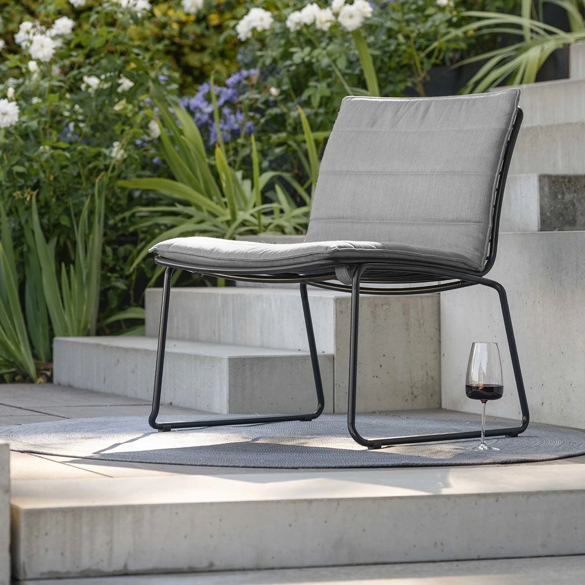 Stern Outdoorteppich Rund Ca. 140 Cm Aus Synthetikfaser, Dessin Hellgrau 4 Stern Outdoorteppich Rund Ca. 140 Cm Aus Synthetikfaser, Dessin Hellgrau – Bild 2