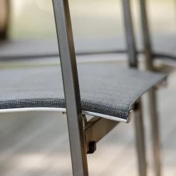 Stern Stapelsessel Mika Edelstahl/Bezug Textilen Leinen Grau/Aluminiumarmlehnen Anthrazit -Gartenmöbel Store stern stapelsessel mika edelstahl leinen grau 416930 09