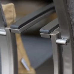 Stern Stapelsessel Mika Edelstahl/Bezug Textilen Leinen Grau/Aluminiumarmlehnen Anthrazit -Gartenmöbel Store stern stapelsessel mika edelstahl leinen grau 416930 15