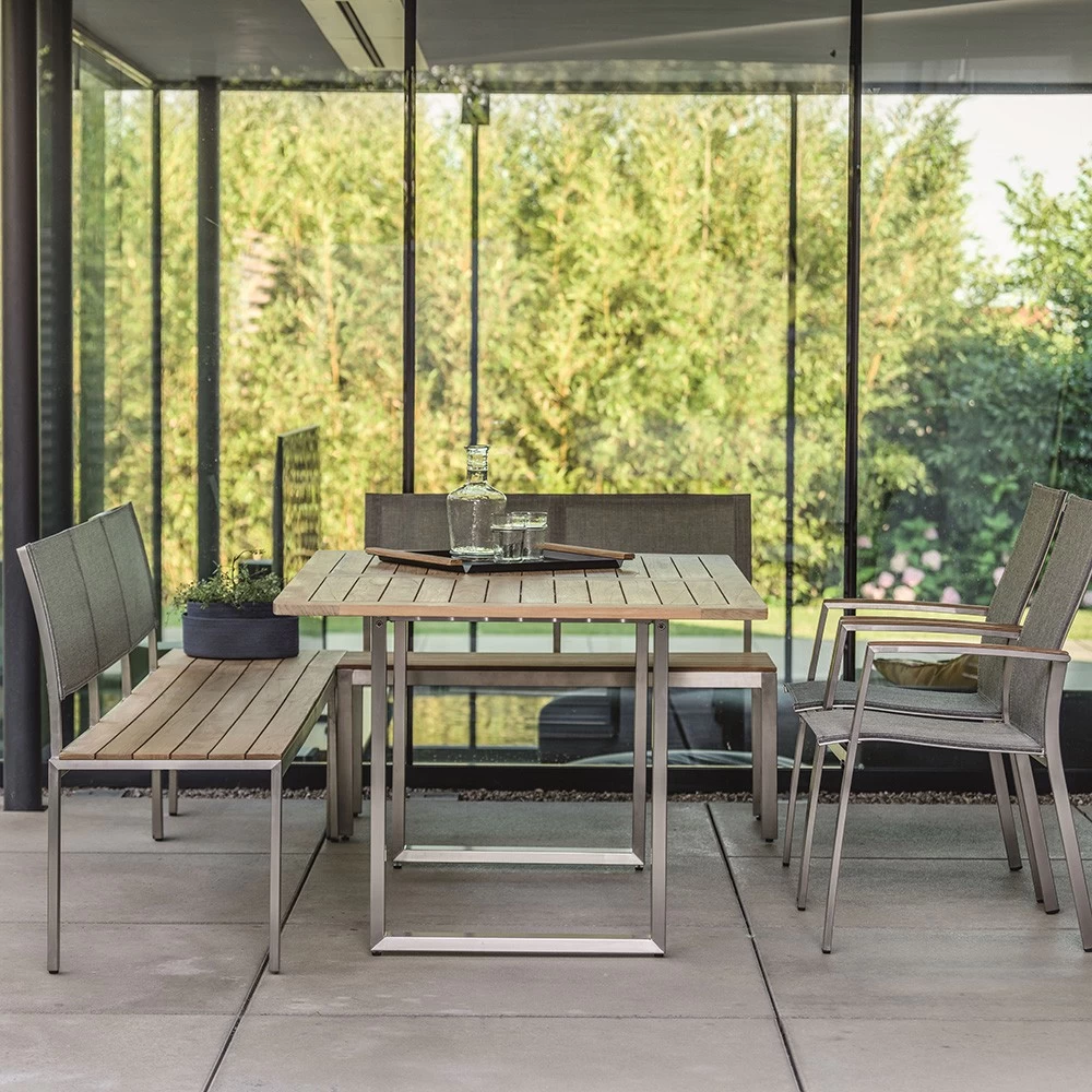 Stern Stapelsessel Mika Edelstahl/Bezug Textilen Leinen Grau/Teakarmlehnen FSC®-zertifiziert 16 Stern Stapelsessel Mika Edelstahl/Bezug Textilen Leinen Grau/Teakarmlehnen FSC®-zertifiziert – Bild 14